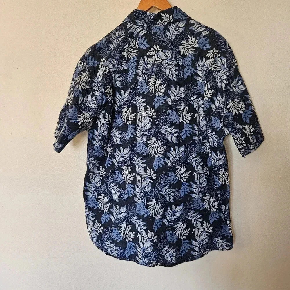 Aigle Mens XL Hawaiian Shirt Blue Floral Tropical Underwater Button Down - Picture 10 of 11